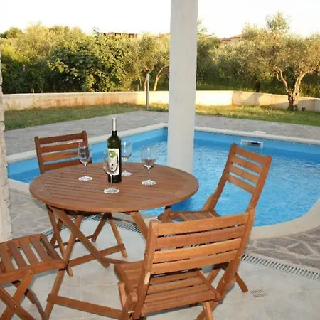 In Novigrad With Private Pool Novigrad (Istria)
