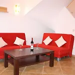 In Novigrad With Private Pool * Novigrad (Istria)