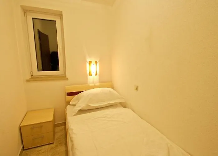 Ferienhaus In Novigrad With Private Pool *